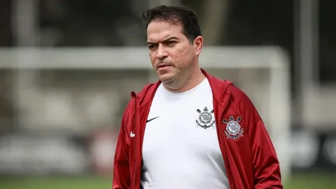 Marcelo Paz deixa Corinthians após sequência de maus resultados