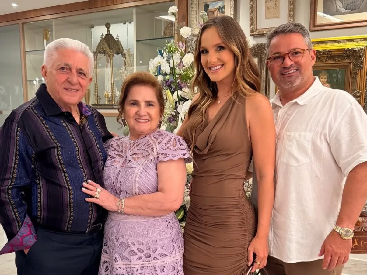 Auricélia e Deusmar Queirós celebram 55 anos de casamento
