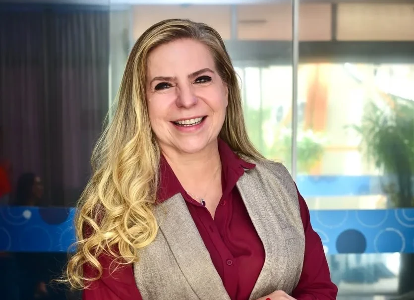 Luizianne Lins defende reconhecimento do trabalho de cuidado