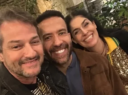 Famosos celebram reeleição de Lula em jantar na casa de Caetano Veloso