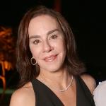 Chrystine Ary