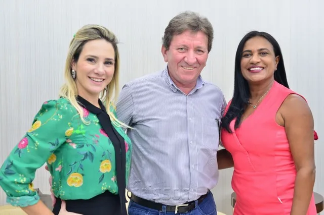 Executivos da Record no Nordeste se reúnem na TV Cidade
