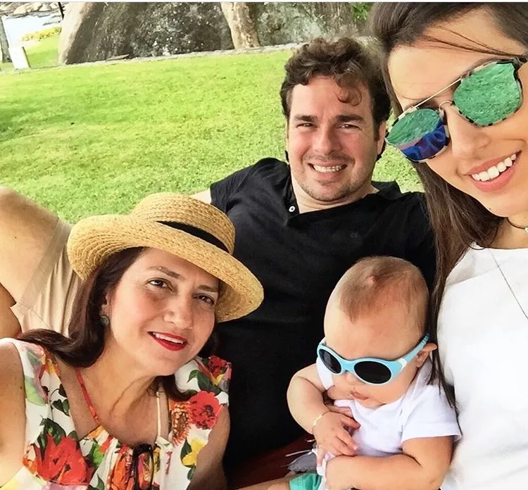 Tayra Romcy e Leonardo Aguiar curtem dias em Angra