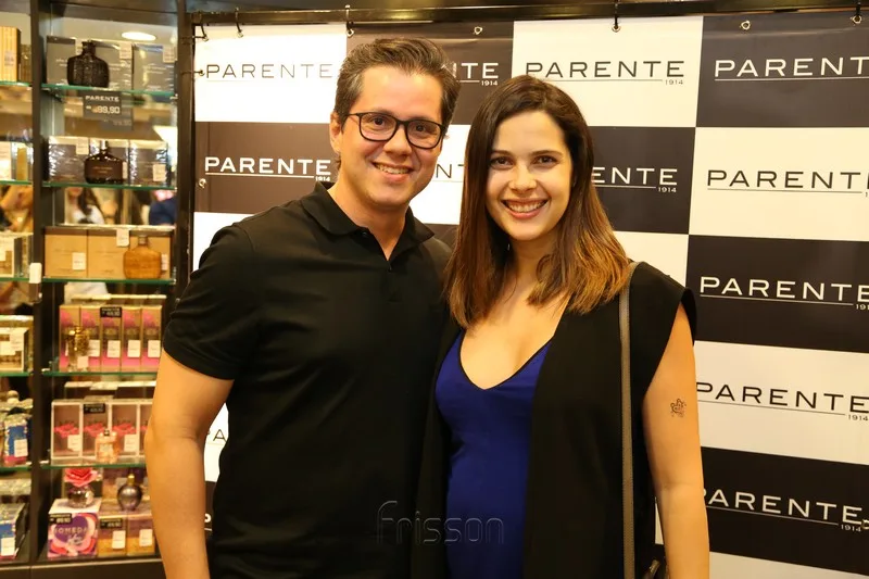 Cegonha entrega Arthur para Joana Ramalho e Livio Parente