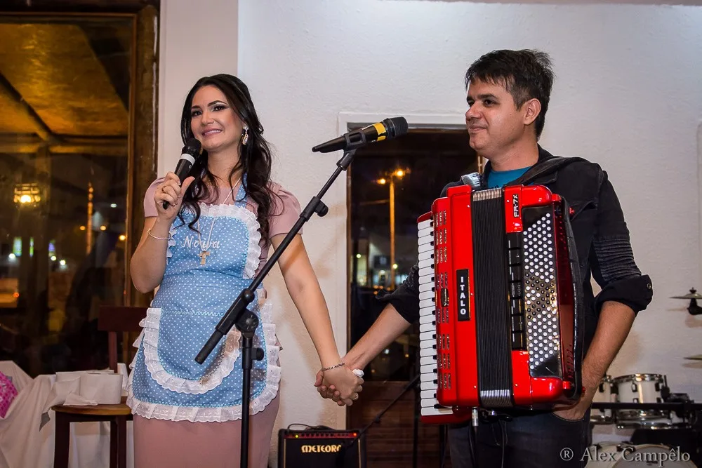 Italo Almeida e Ana Clara Rocha trocam alianças em dezembro