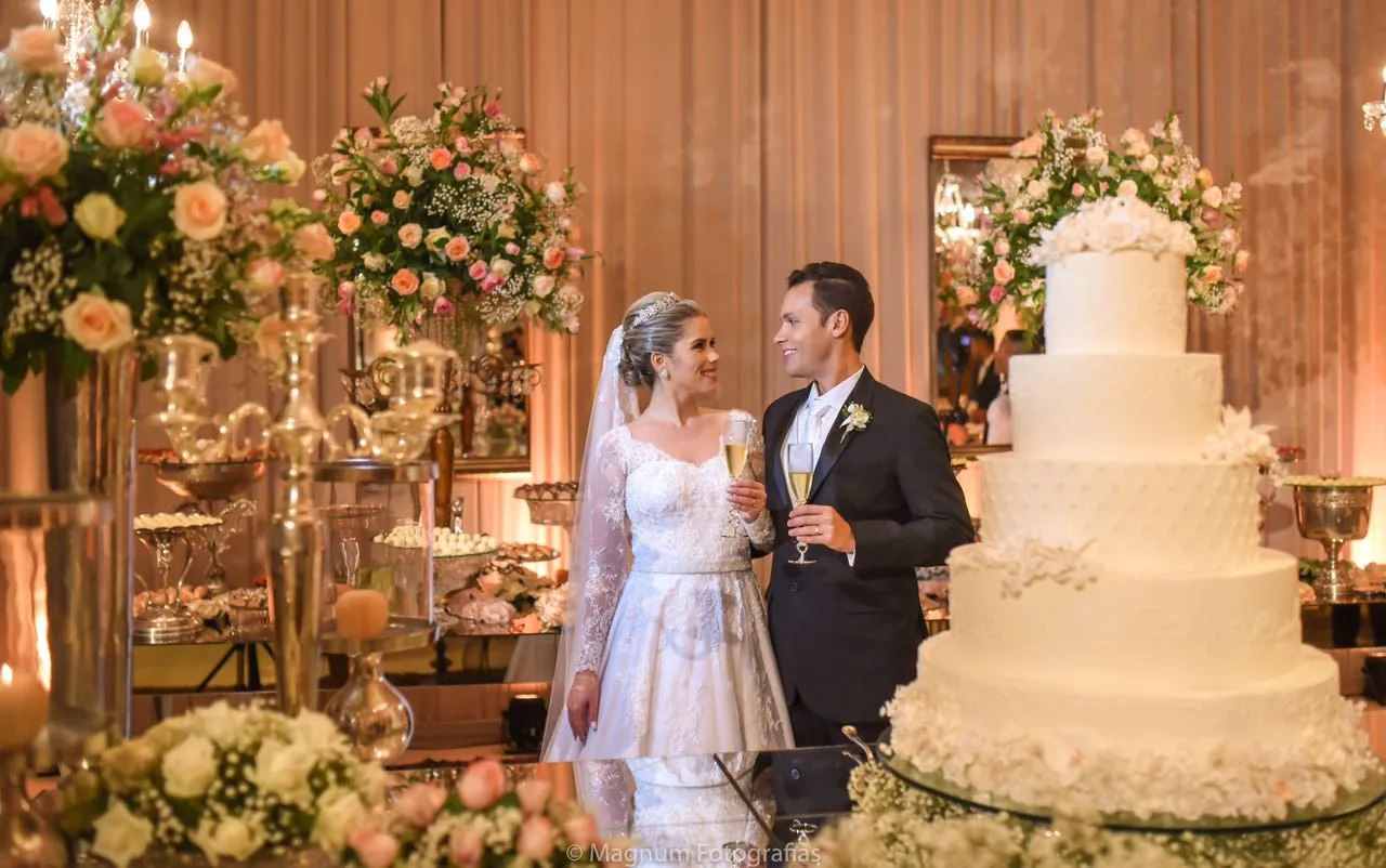 Nayana Ferreira e Carlos se casam