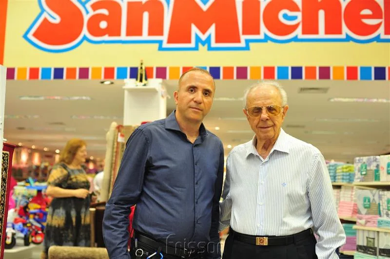San Michel inaugura loja no Centro