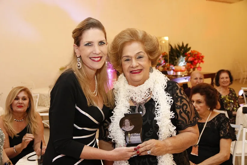 Regina Marshall deu nome a Troféu em Noite de Destaques