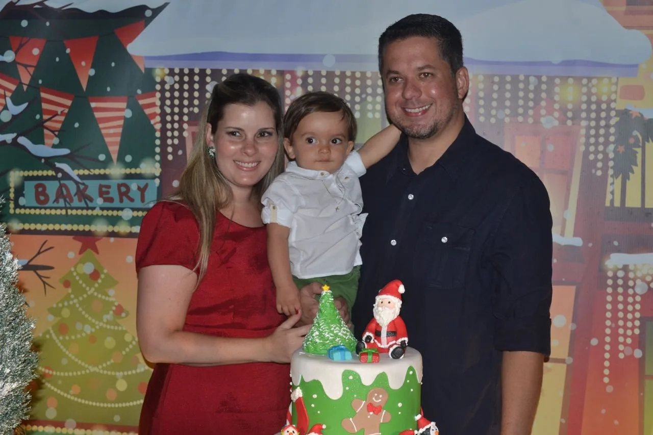 Adriana e Raphael Loureiro festejam 1 aninho de Gabriel