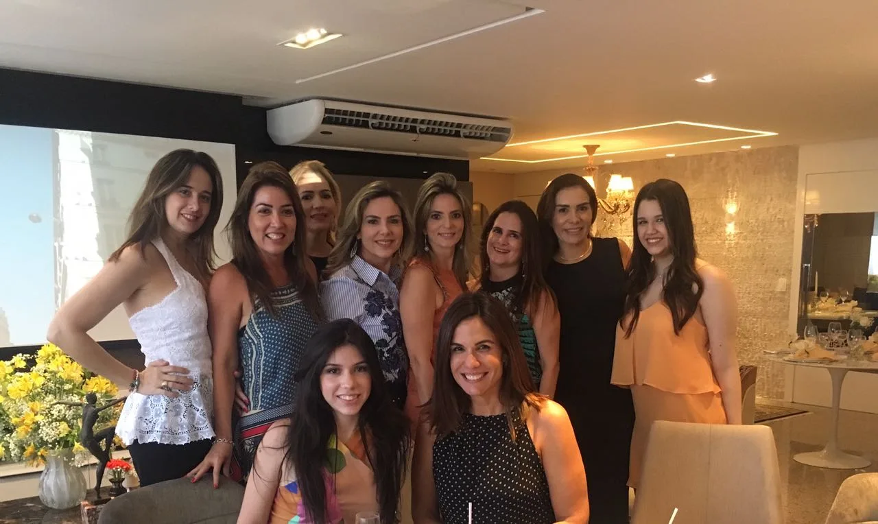 Almoço folhinha para Ana Vládia Sales