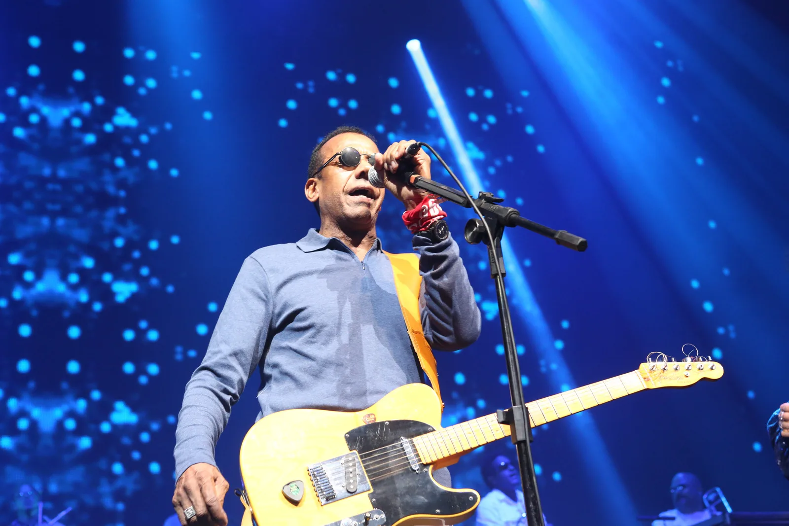 Nivea Viva Canta Jorge ben Jor