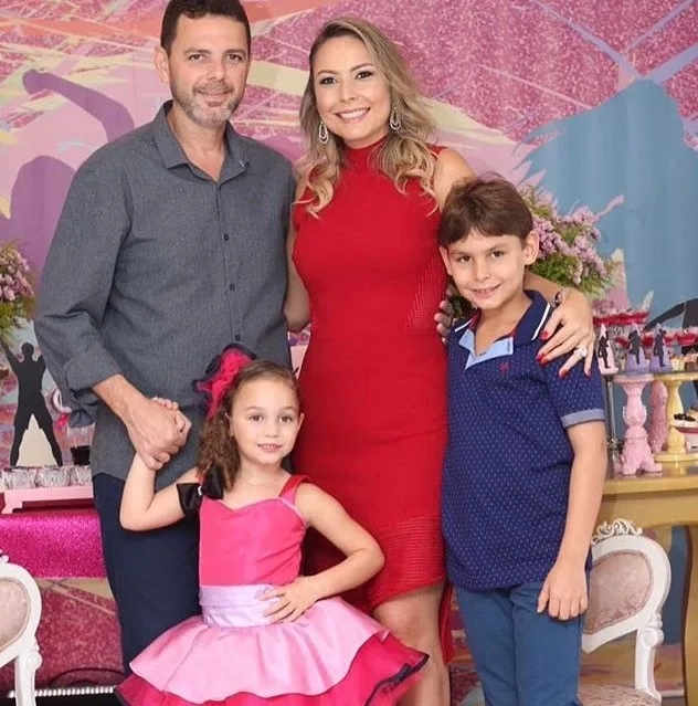 Talynie e Constantino Dias festejam niver da Lunna