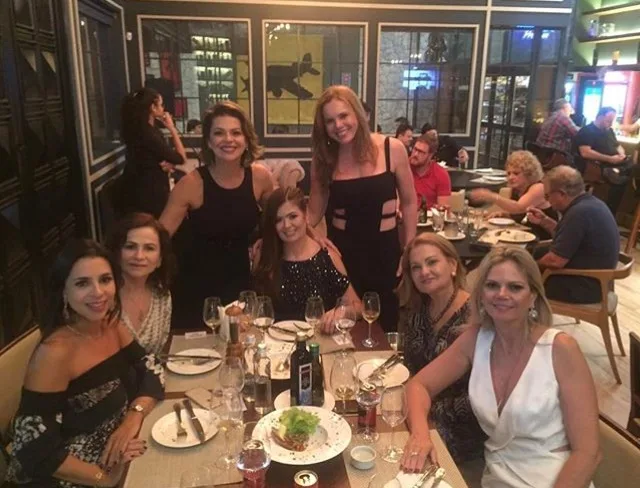 Comemorando aniversários do mês
