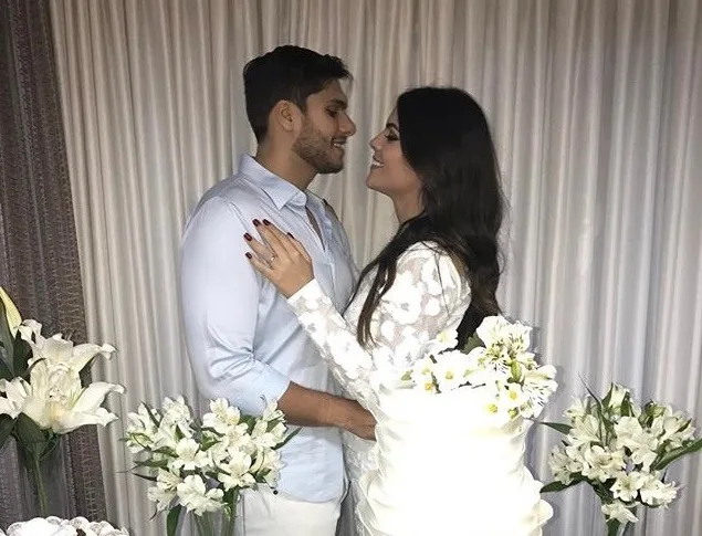 Camila Nogueira e Rômulo Leite casam no civil