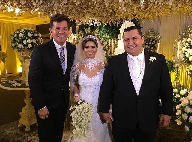 Nazaré Amaral e Israel Mendes casam