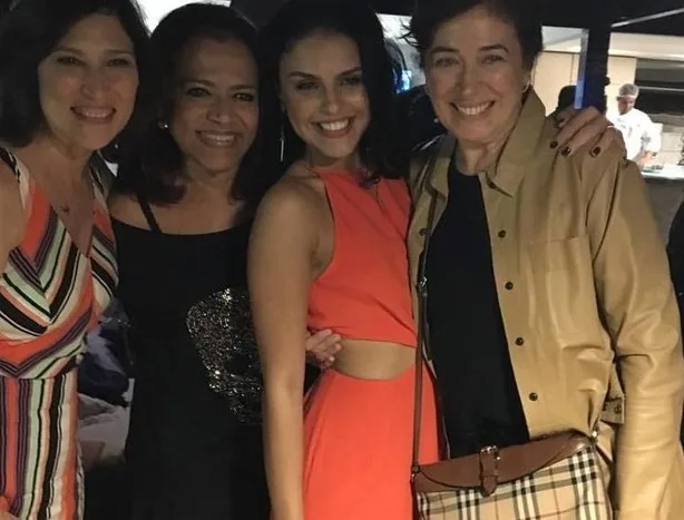 Agito no Mansões