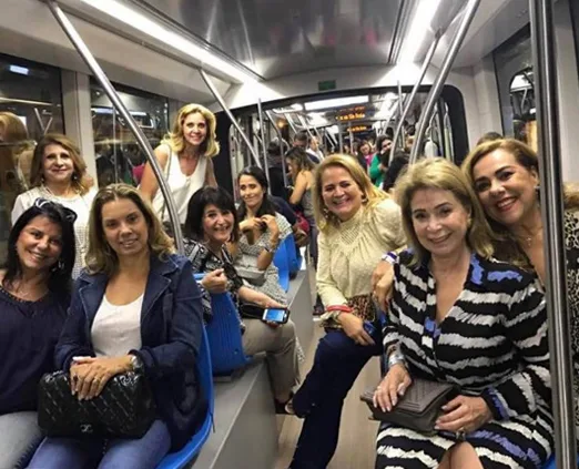 Ricas e populares