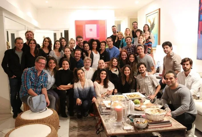 Artistas cheios de Amor