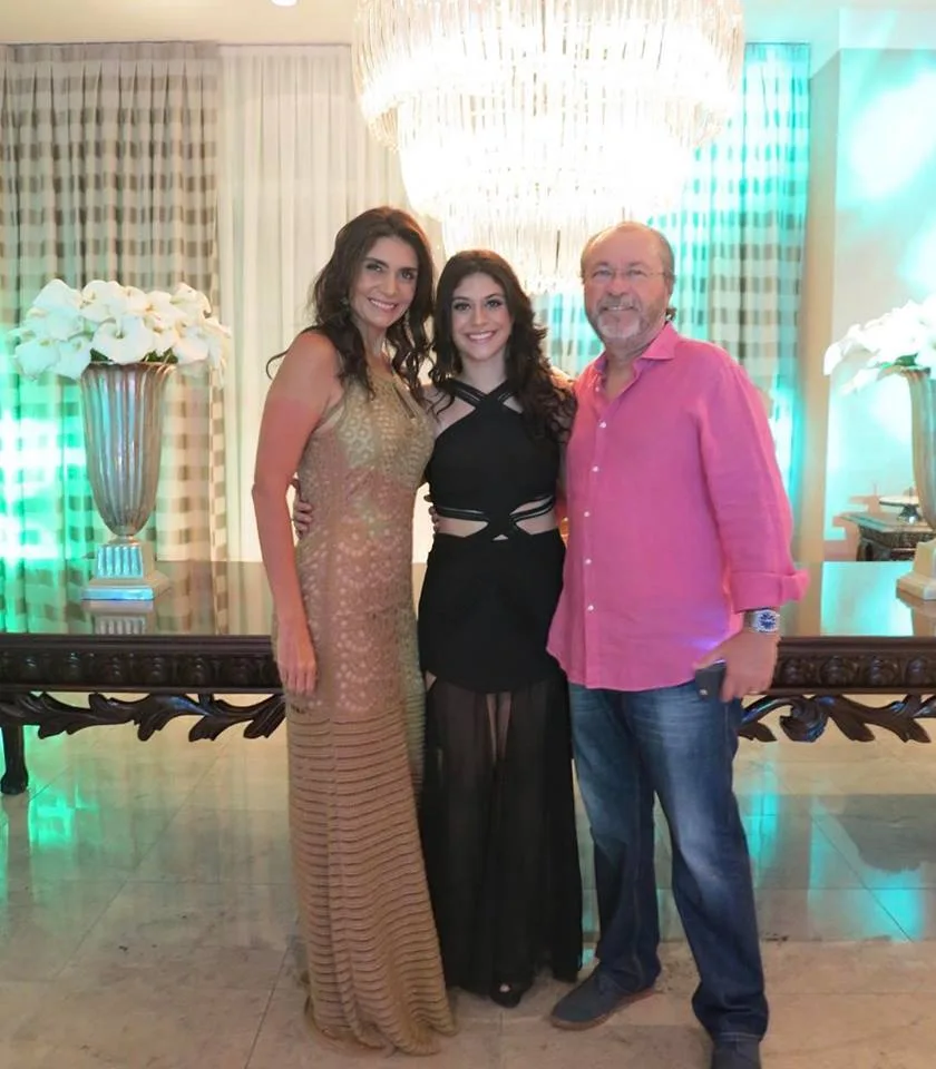 Beatriz Albuquerque festejou seus 21 anos