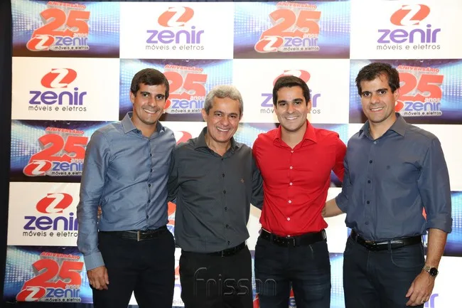 Sucesso e crescimento têm nome: Zenir Móveis
