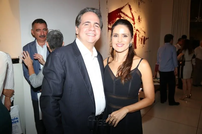 Manoela Bacelar lança livro no Conselho Federal da OAB