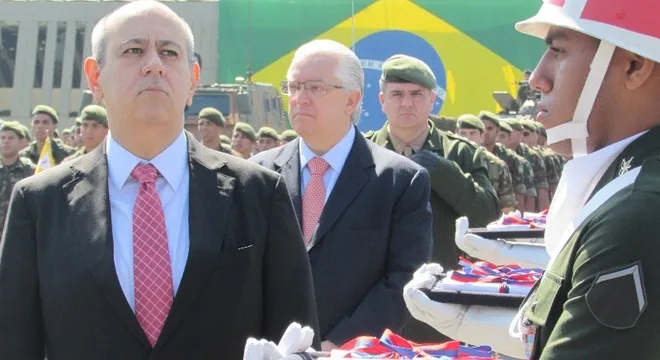 Presidente da Record TV recebe homenagem do Exército