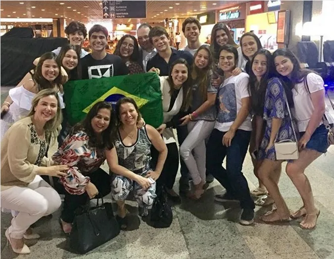 Edson Queiroz em despedida para a Suíça