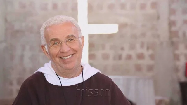 Padre Airton Freire ministra palestra sobre Virtude Cardeal
