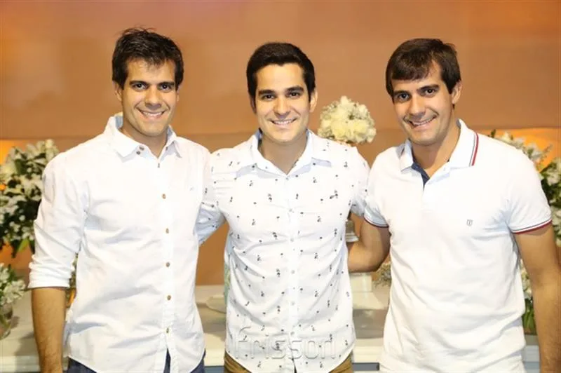 Emerson Oliveira celebra nova idade em animada White Party