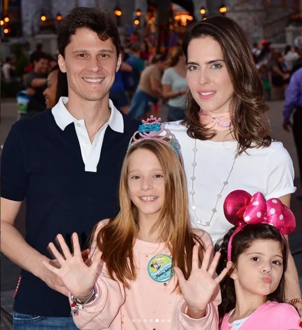Marcela Mota curte férias em Orlando com família