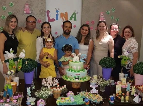 Lina Mota celebrando