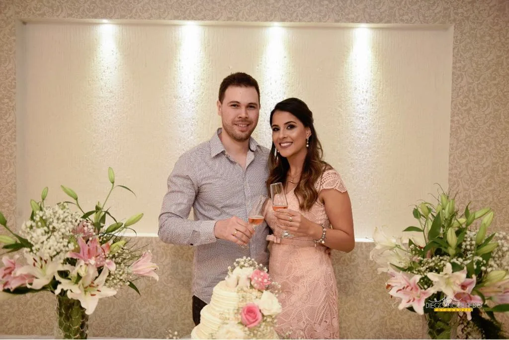 Luana Aragão e Fabiano Gouveia trocam alianças