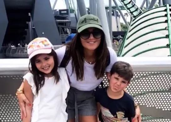 Aline Pinho causando em Orlando