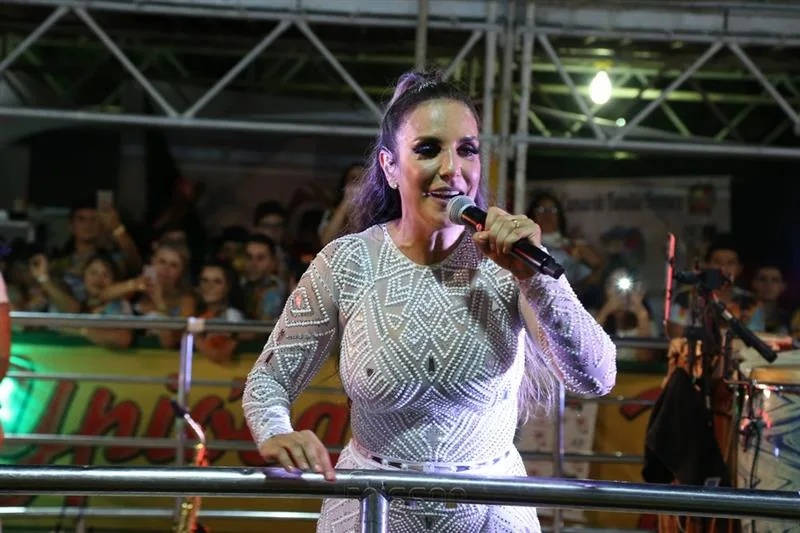 Ivete Sangalo e Jonas Esticado encerram Fortal 2018