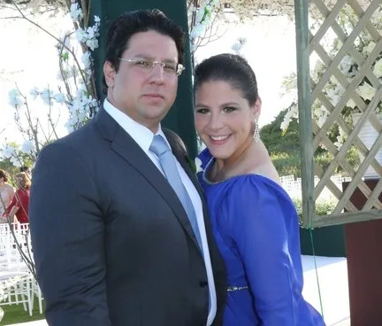 Mateus Carvalho e Carol Ary recebem Lucas