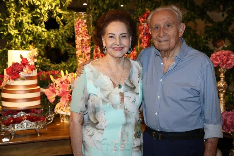 Norma Bezerra festeja aniversário