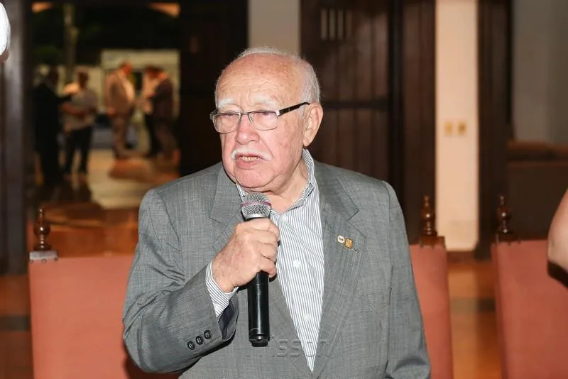 Lançamento da biografia de Ubiratan Aguiar