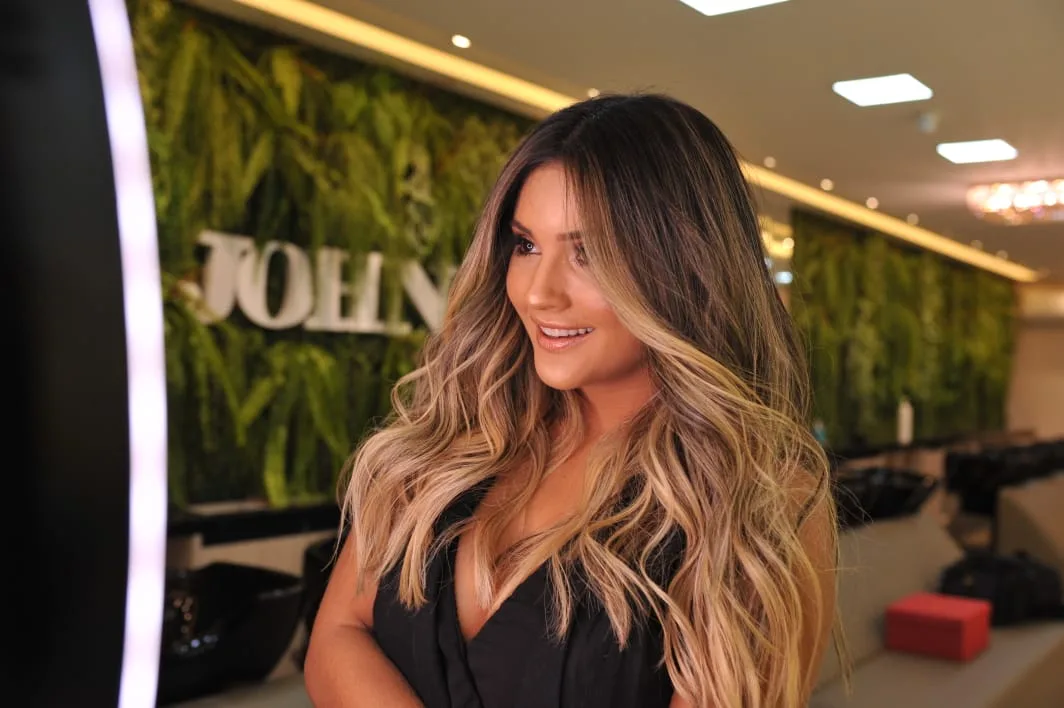 Mileide Mihaile com novo hair