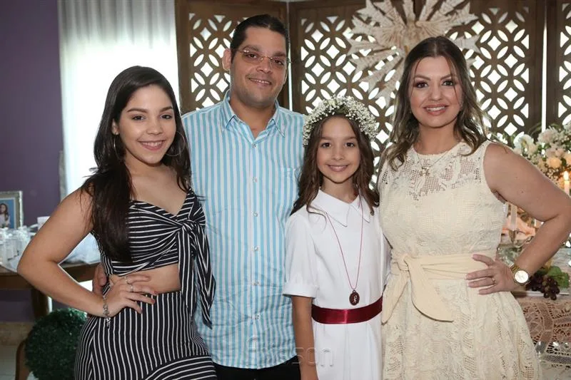 A primeira eucaristia de Sofia Monteiro Silveira