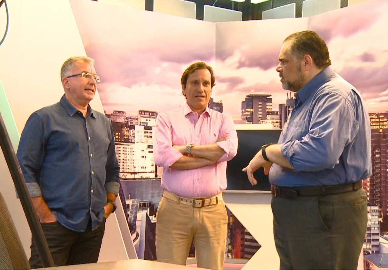 Diretores da Ancar visitam o Grupo Cidade