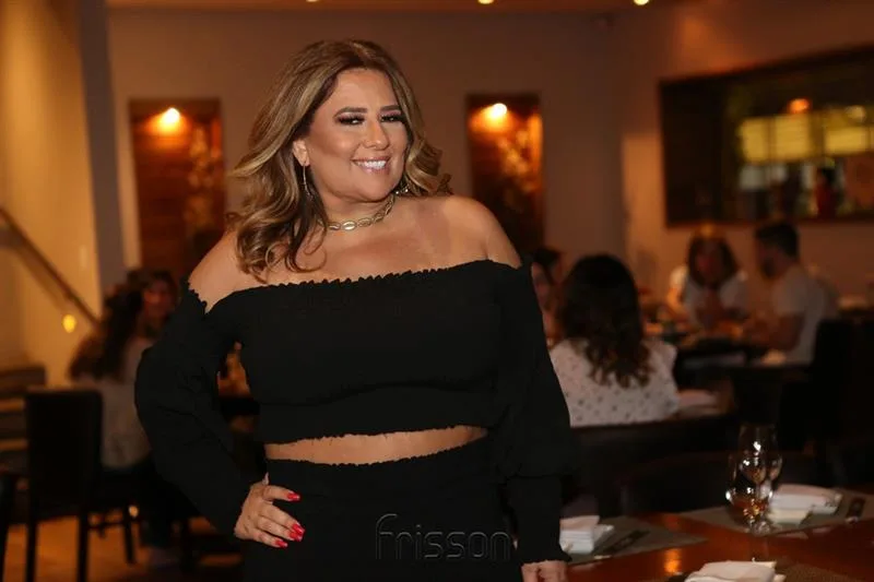 Montiele Arruda ganha os parabéns