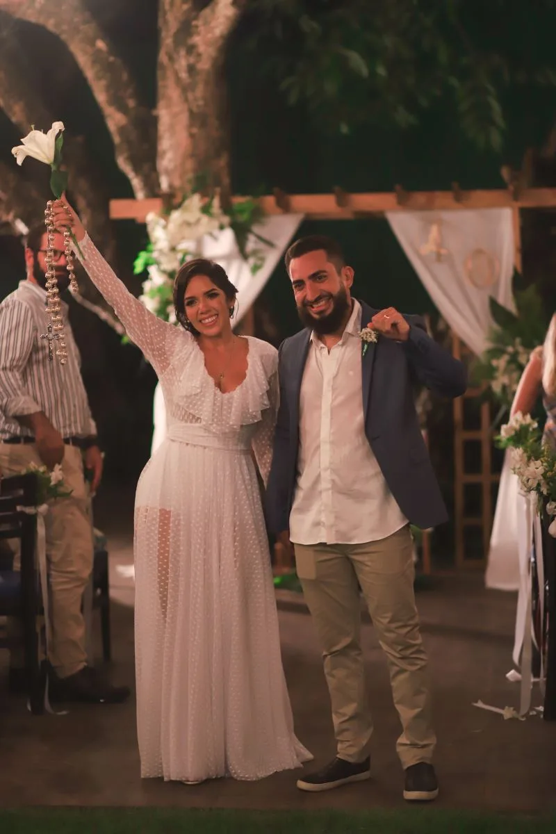 Laura Bandeira e Rafael Vilela renovam votos