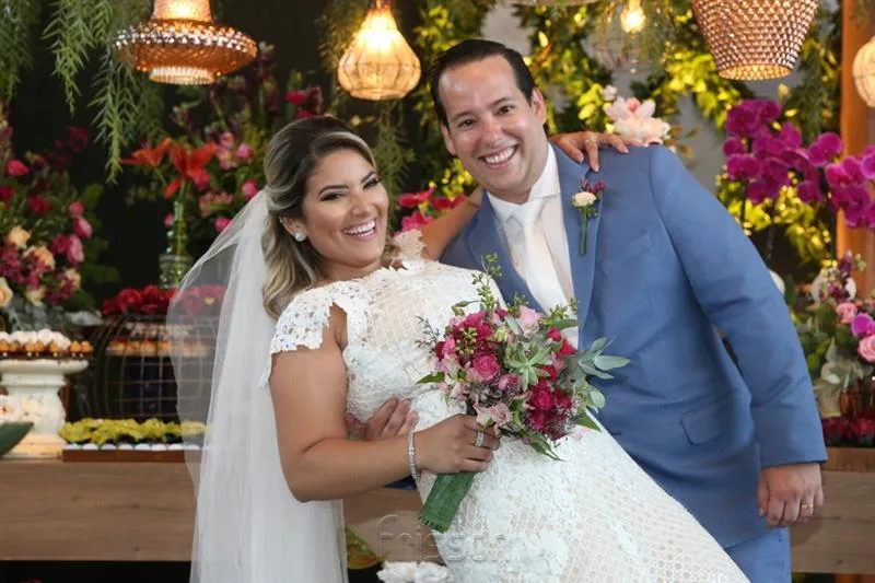 Tanara e Gabriel Joca celebram o amor