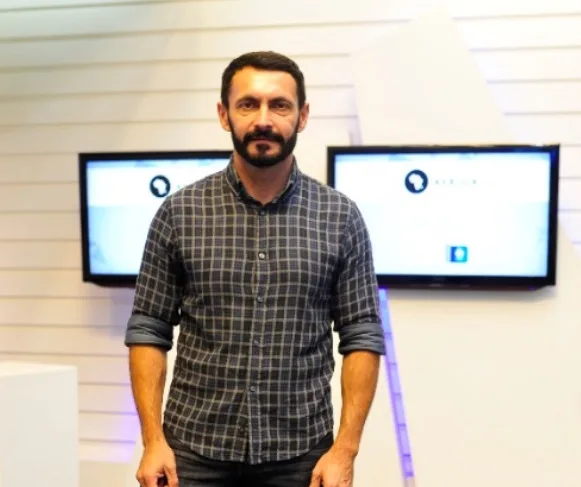 Francisco Custódio: essência em mídia