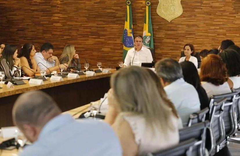 Camilo Santana projeta mais avanços em educação