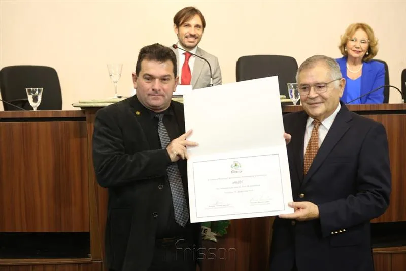 Iprede é homenageado pelos 32 anos de atuação