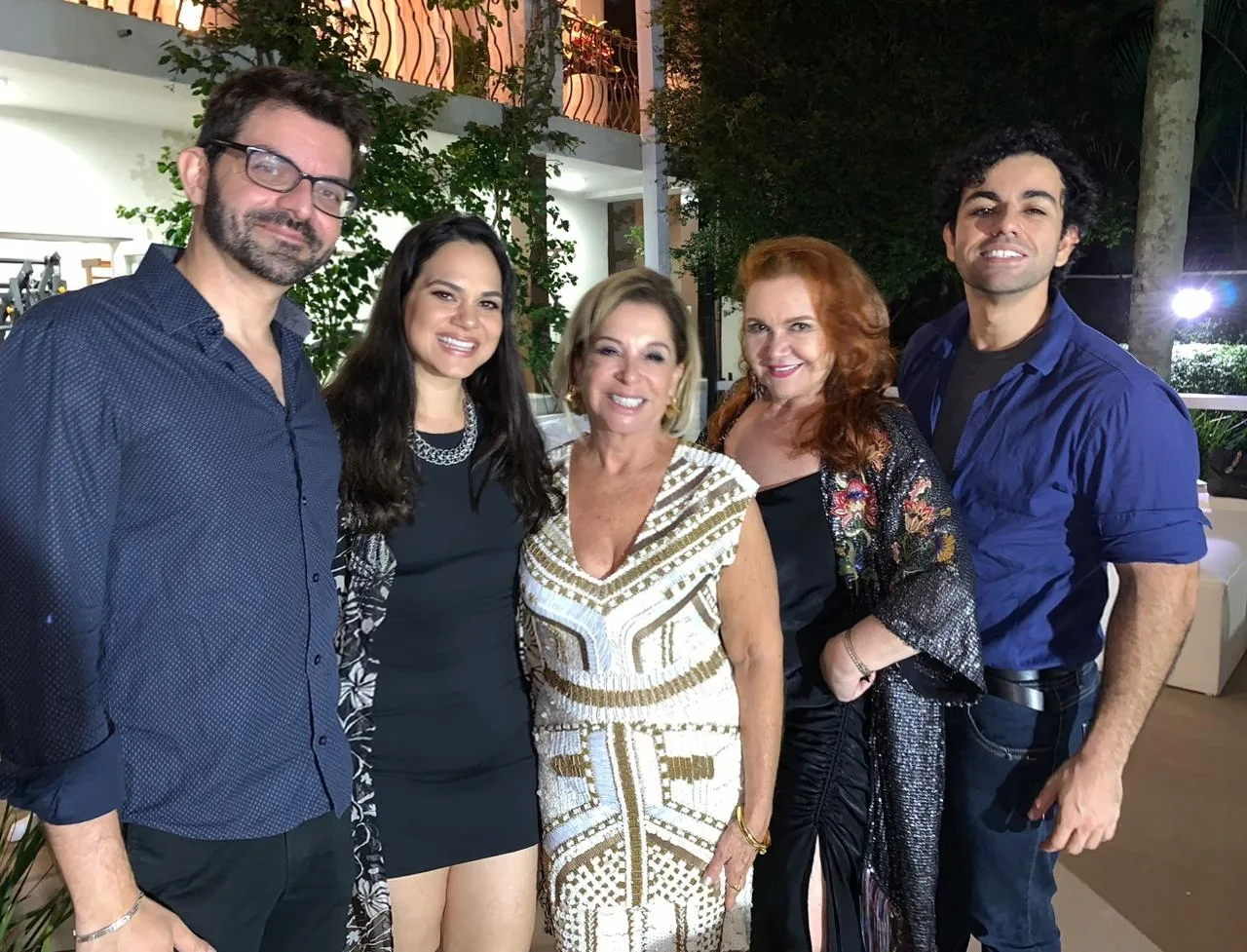 Marina Pitanguy brindou seus 70 anos