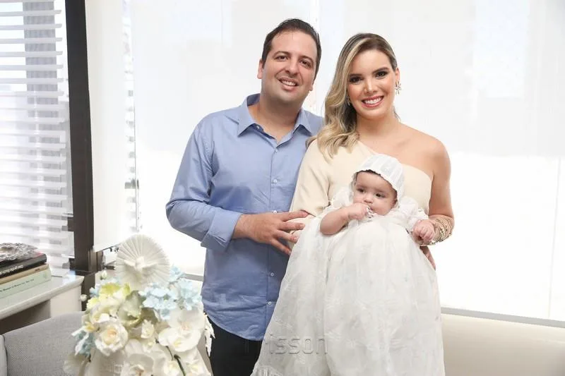 Rafael Ponte vai à pia batismal