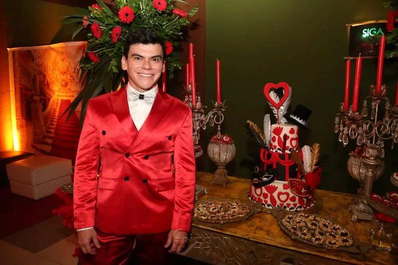 Rochinha celebra nova idade