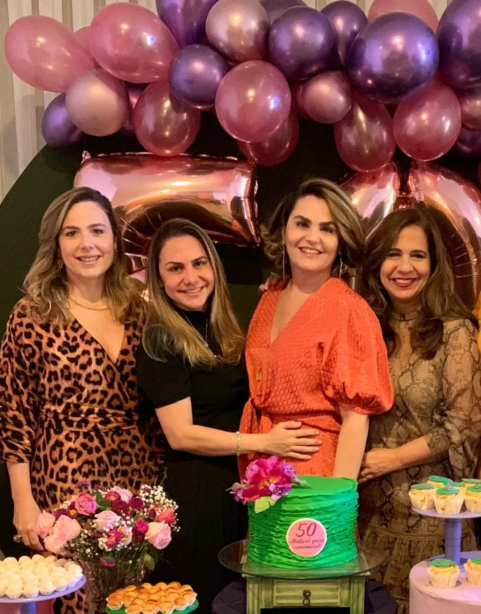 Vânia Viana ganhou os parabéns